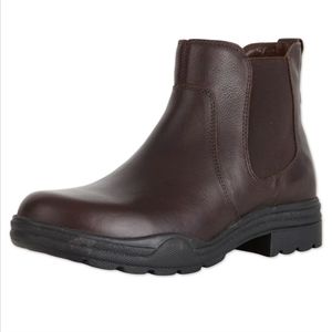 Equestrian Chelsea Boots 🐎